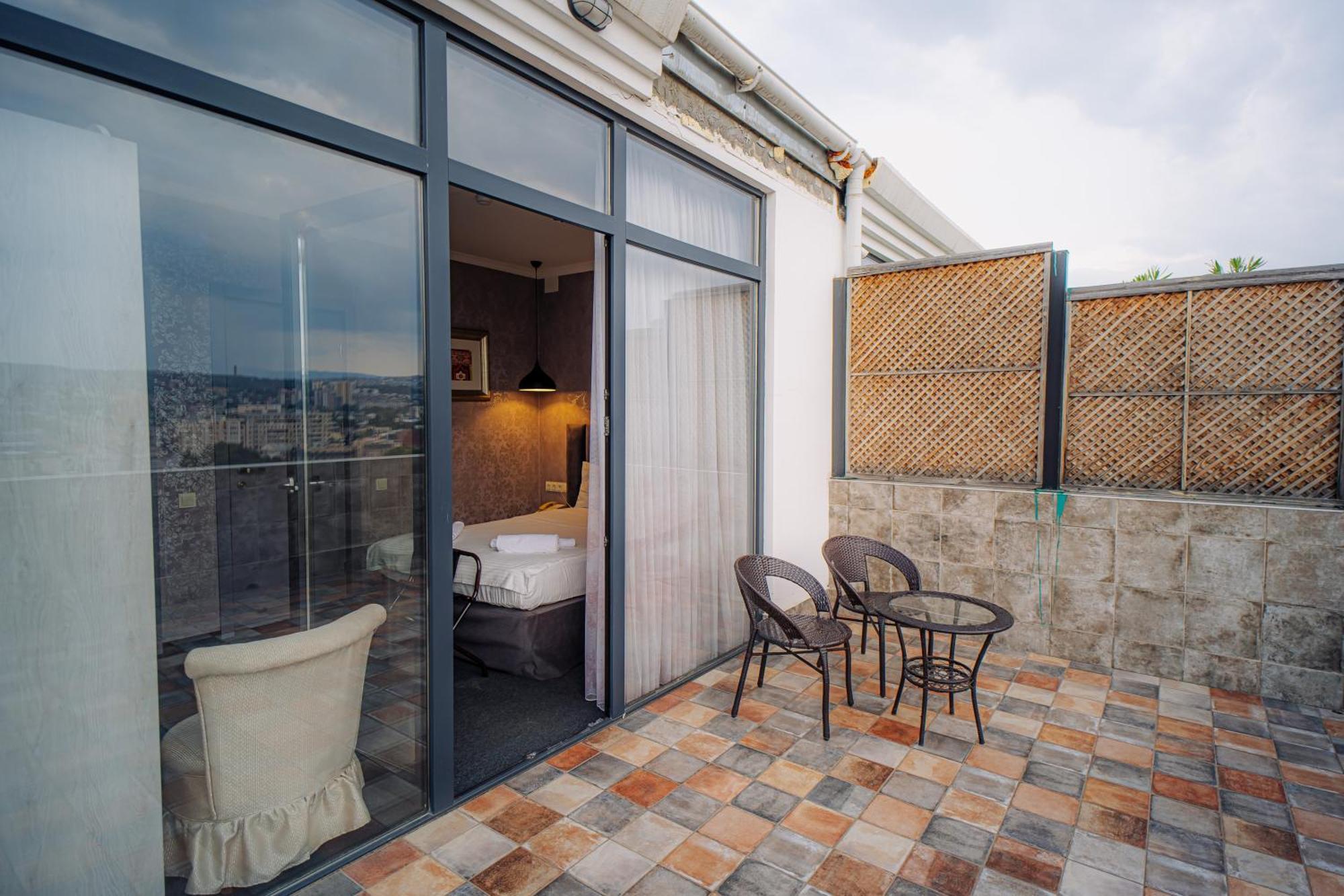 Hotel Day Inn Tbilisi Exterior photo
